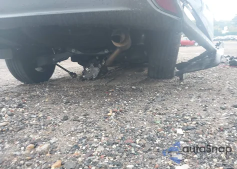 2024 Toyota Highlander Xle from USA, damaged, VIN 5TDKDRBH3RS564255